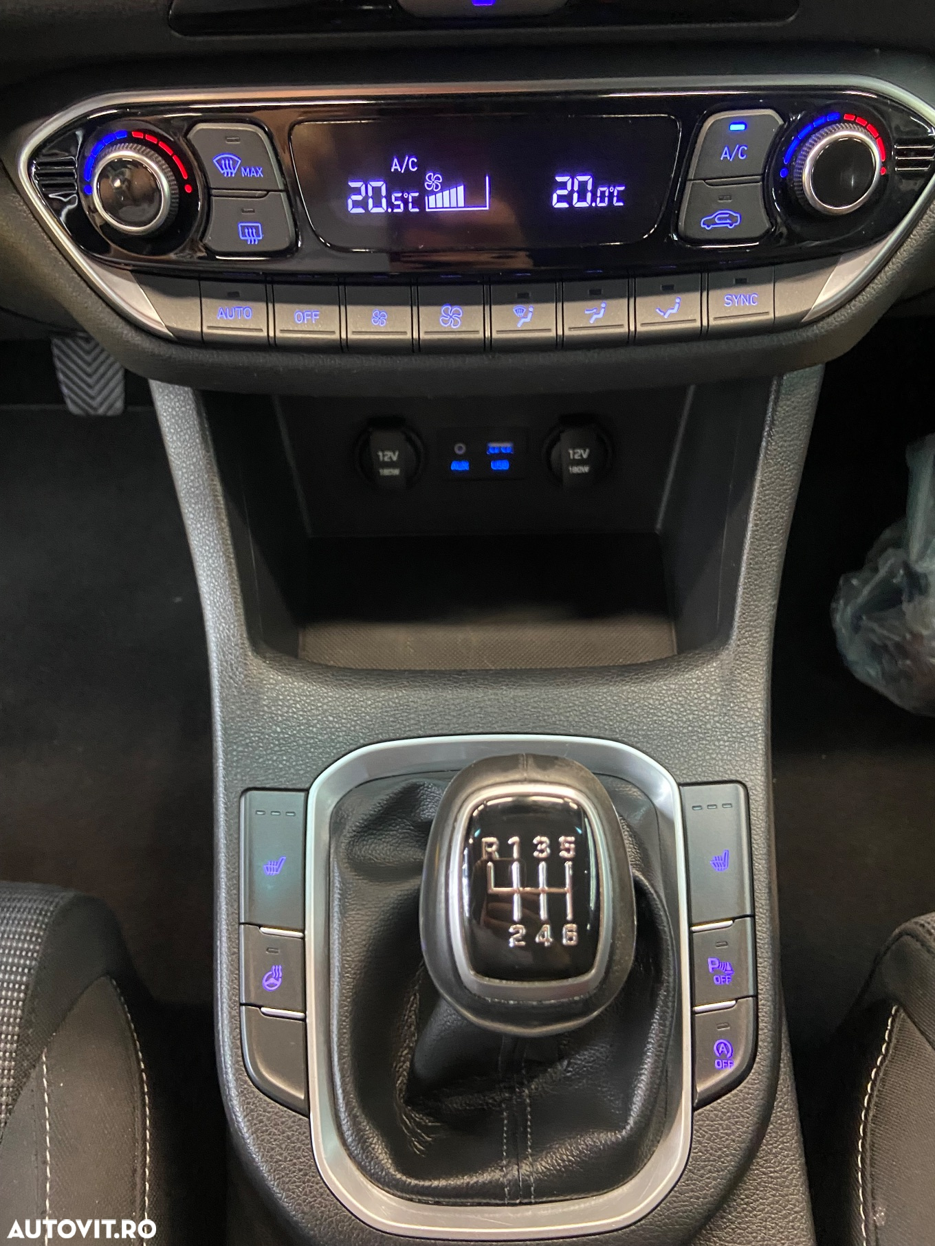Hyundai i30 1.6 CRDI Premium - 15