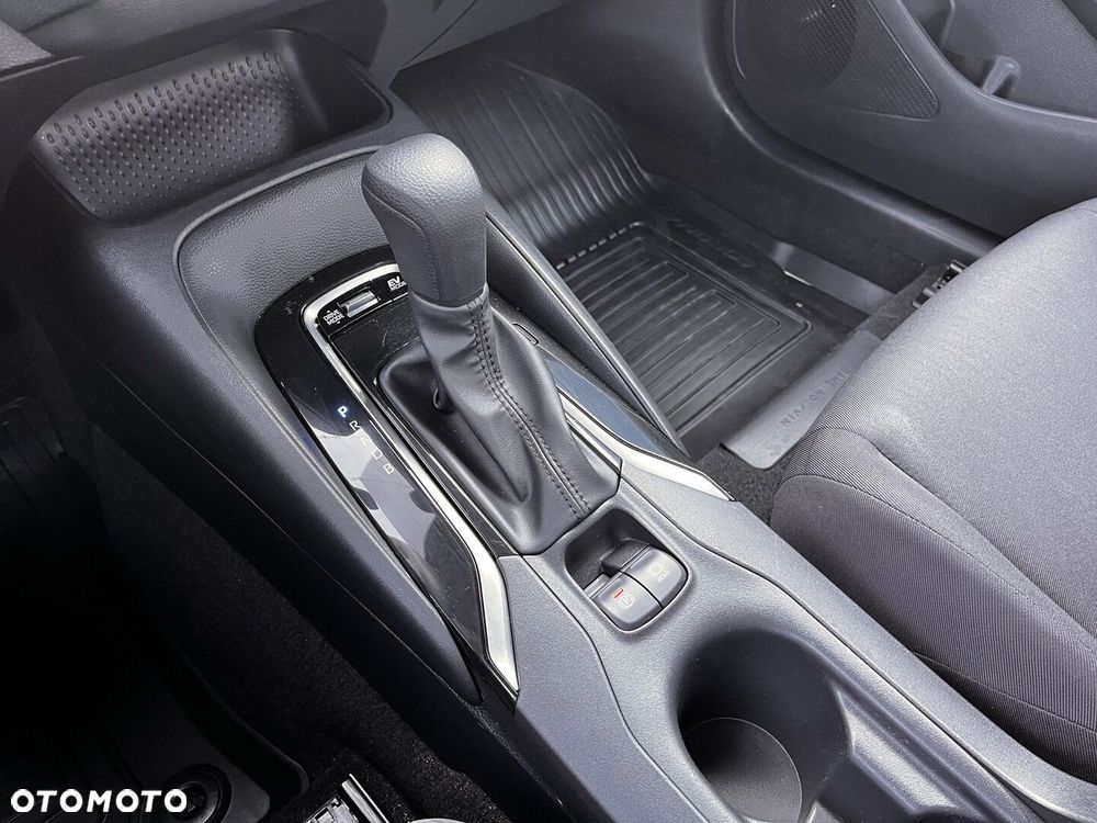 Toyota Corolla 1.8 Hybrid Active - 13