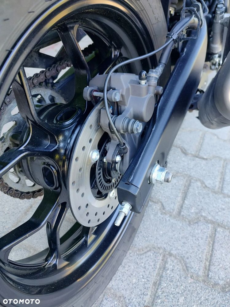Yamaha MT - 10