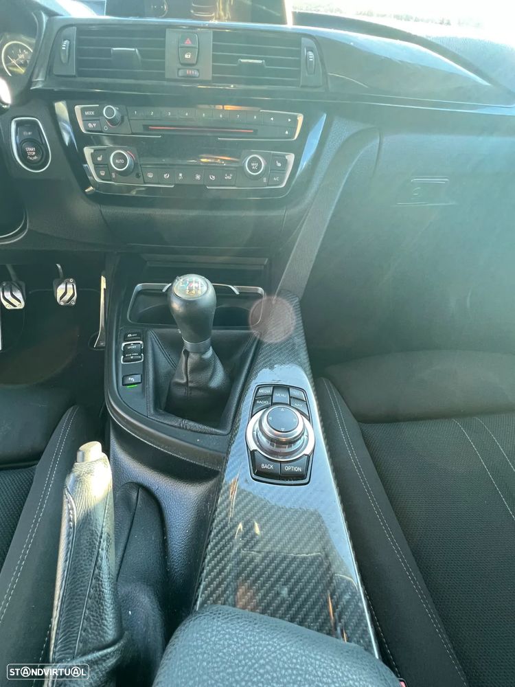 BMW 320 d Pack M - 7