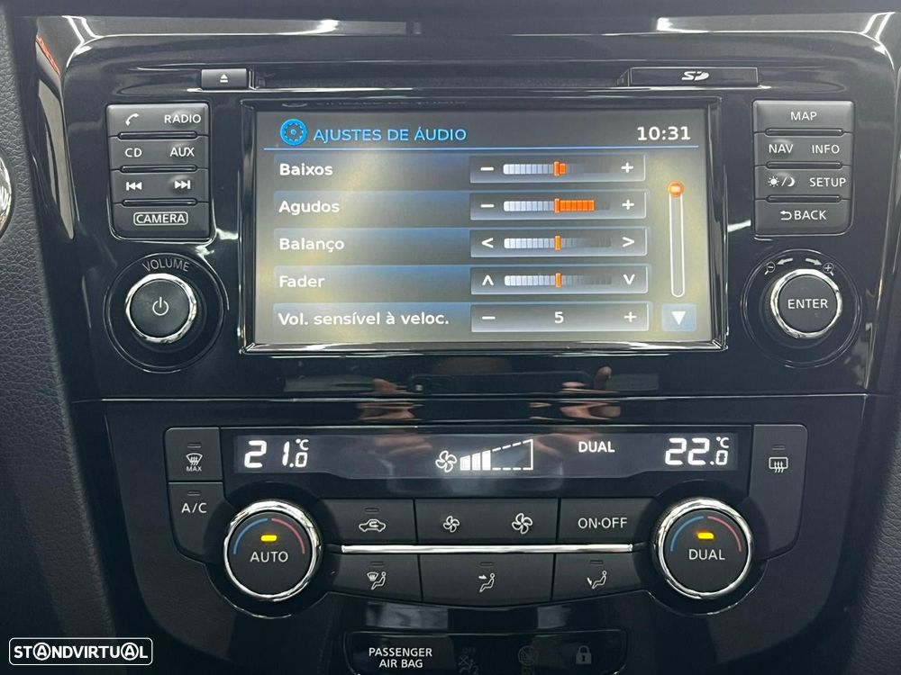 Nissan Qashqai 1.2 DIG-T Tekna Premium Pele S P.Preta - 30
