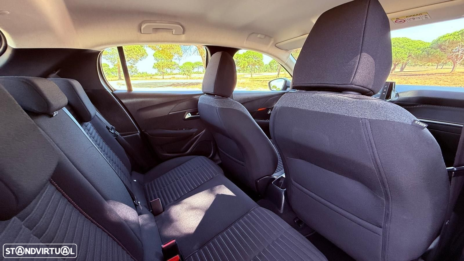 Peugeot 208 1.2 PureTech Active - 38