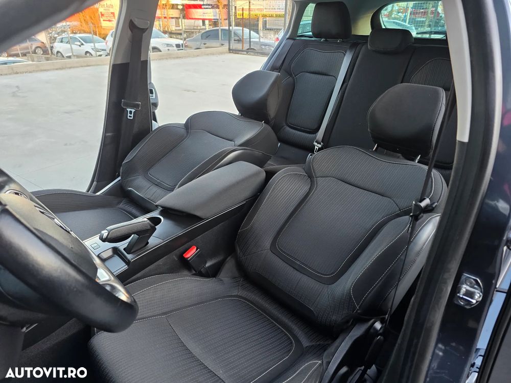 Renault Megane ENERGY dCi 110 LIMITED - 10