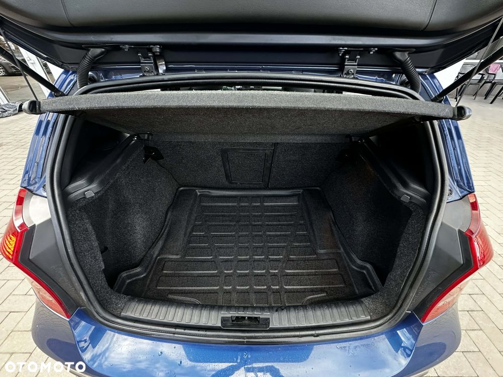 BMW Seria 1 123d - 9