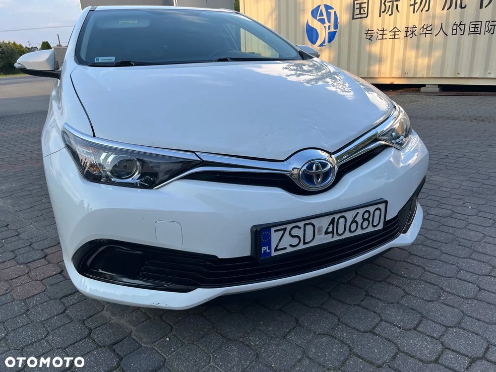 Toyota Auris Hybrid 135 Active - 5