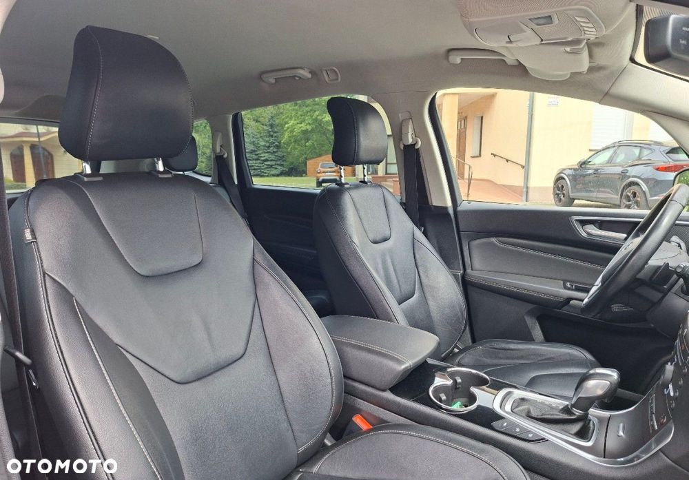Ford S-Max - 15