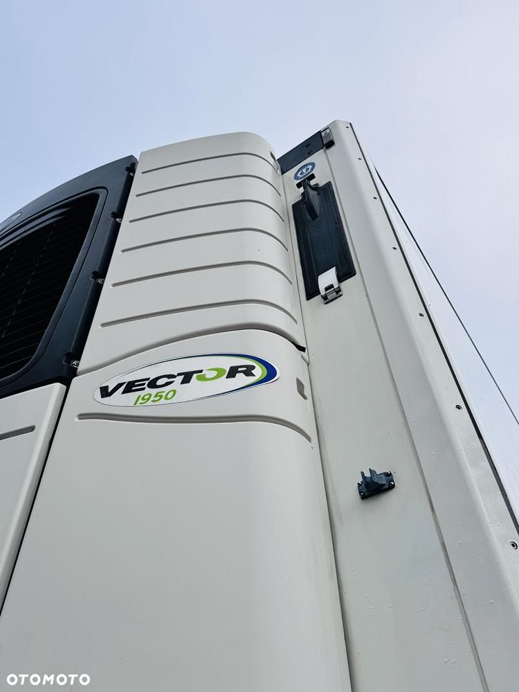 Krone Chłodnia Carrier Vector 1950 - 23