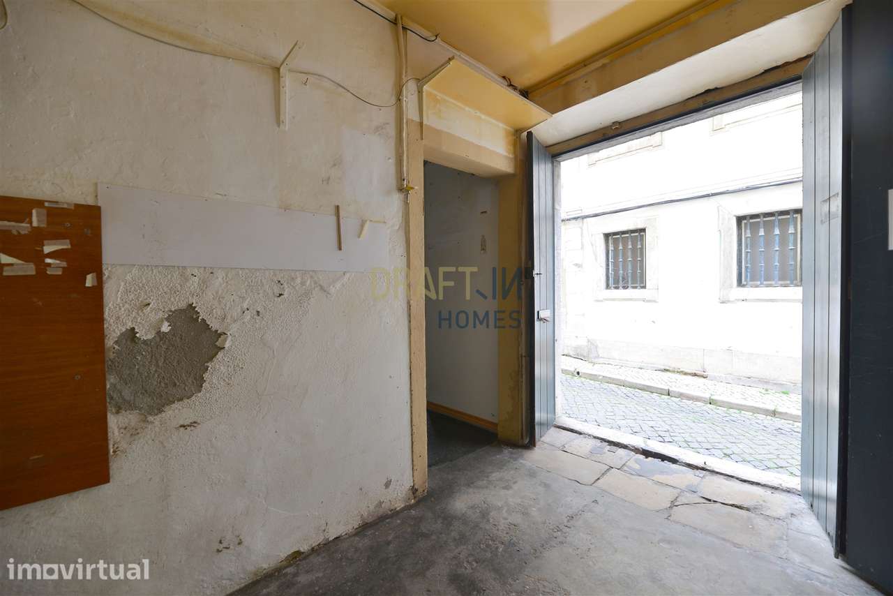 Loja para Remodelação Total | Rua São Boaventura | 32 m² | Possibilida - Grande imagem: 5/15