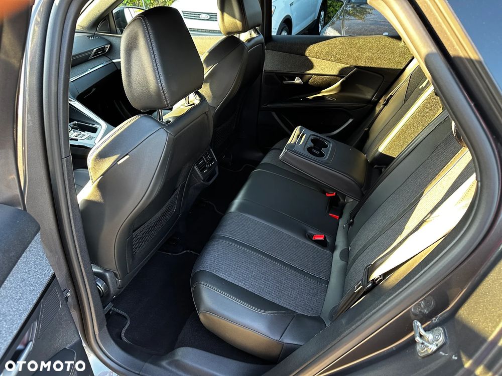 Peugeot 3008 - 22