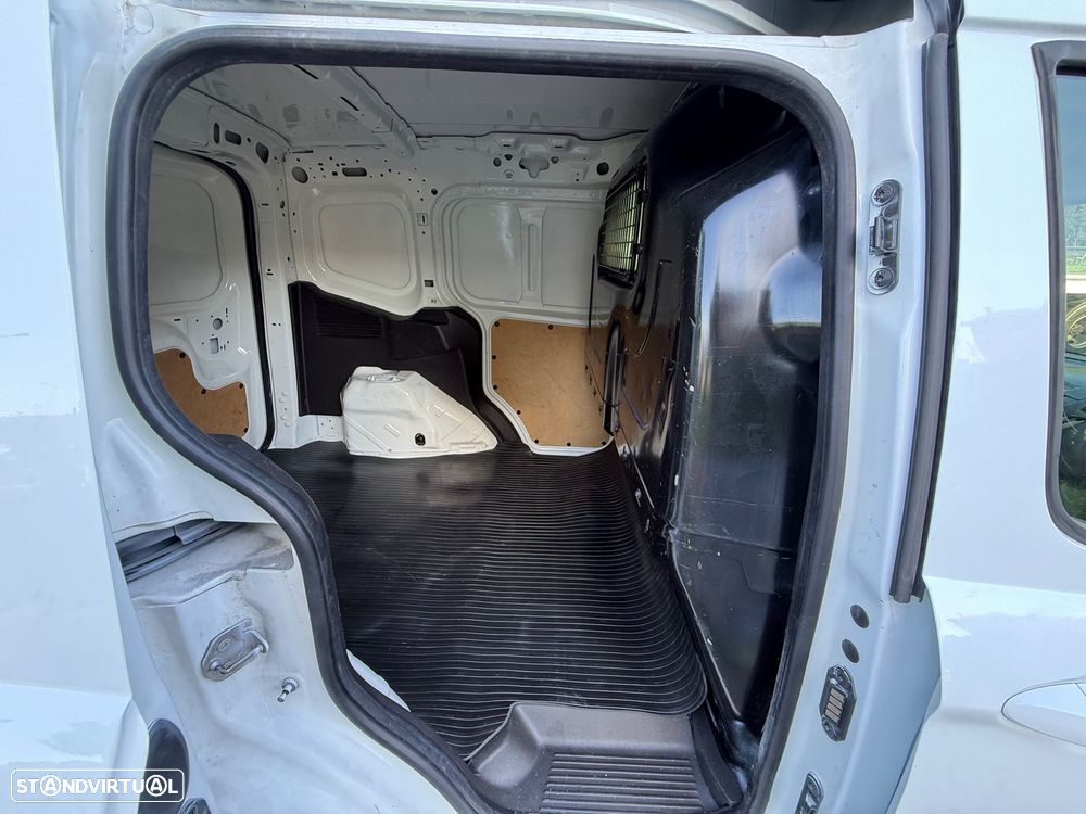 Ford Transit Courier 1.5 TDCI - 24