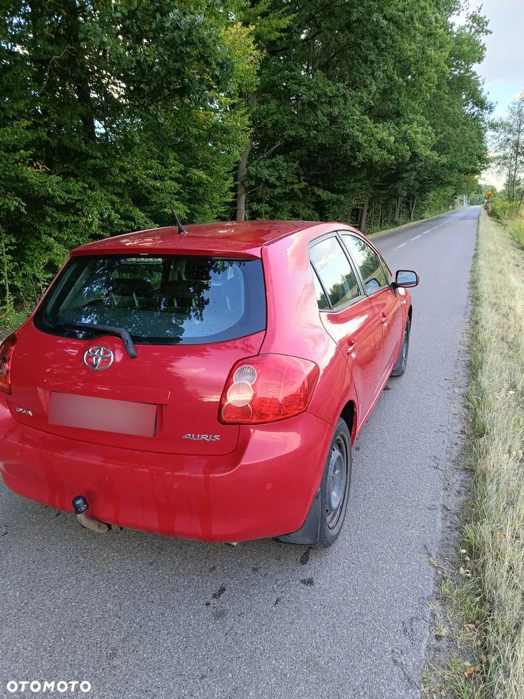 Toyota Auris - 5