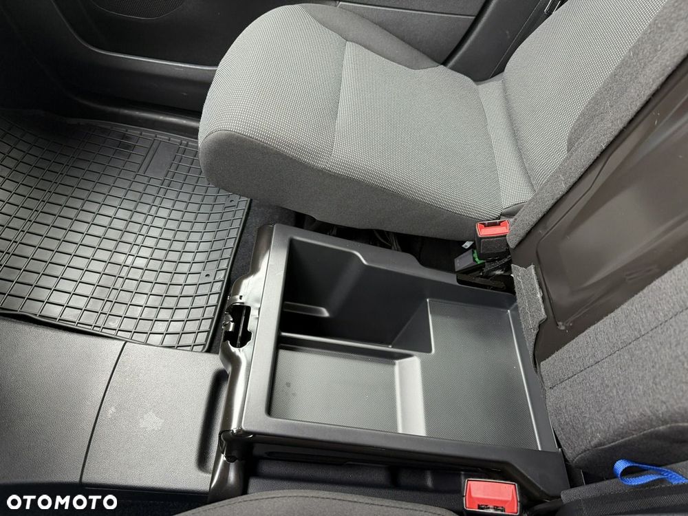 Opel Combo - 28