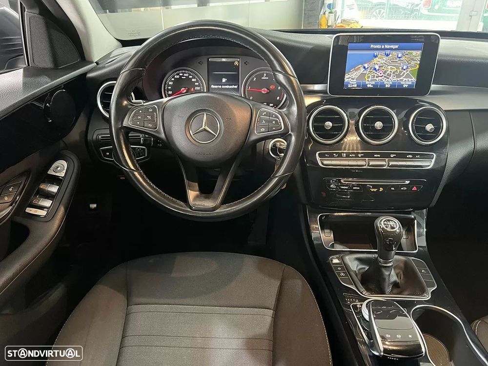 Mercedes-Benz C 180 - 10