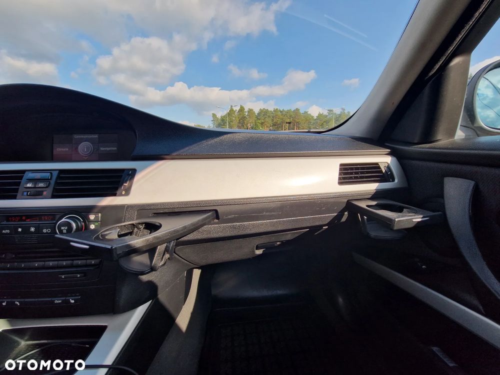 BMW Seria 3 - 17