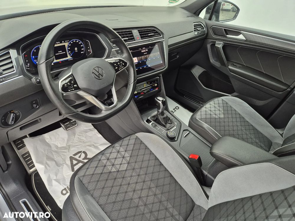 Volkswagen Tiguan 2.0 TDI 4Mot DSG R-Line - 9