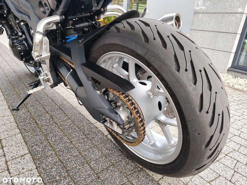 Triumph Tiger - 16