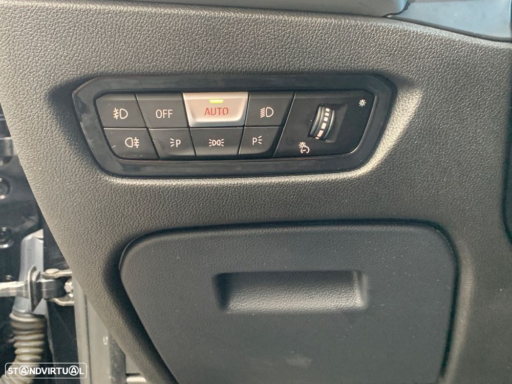 BMW 320 d Pack M Shadow Auto - 35