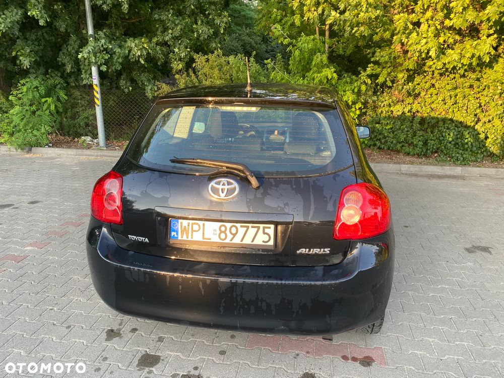 Toyota Auris 1.4 VVT-i - 5