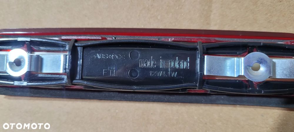 CADDY TOURAN 03-20 ŚWIATŁO STOPU STOP LED Z USZCZELKĄ - 3