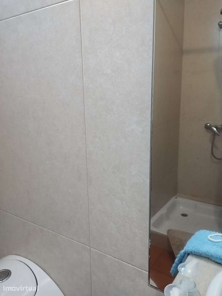 Quarto em Penafiel - Grande imagem: 4/4