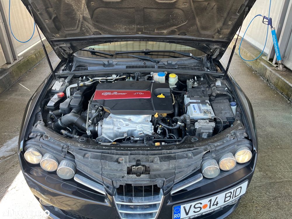 Alfa Romeo 159 2.0 Multijet 16v Distinctive - 24