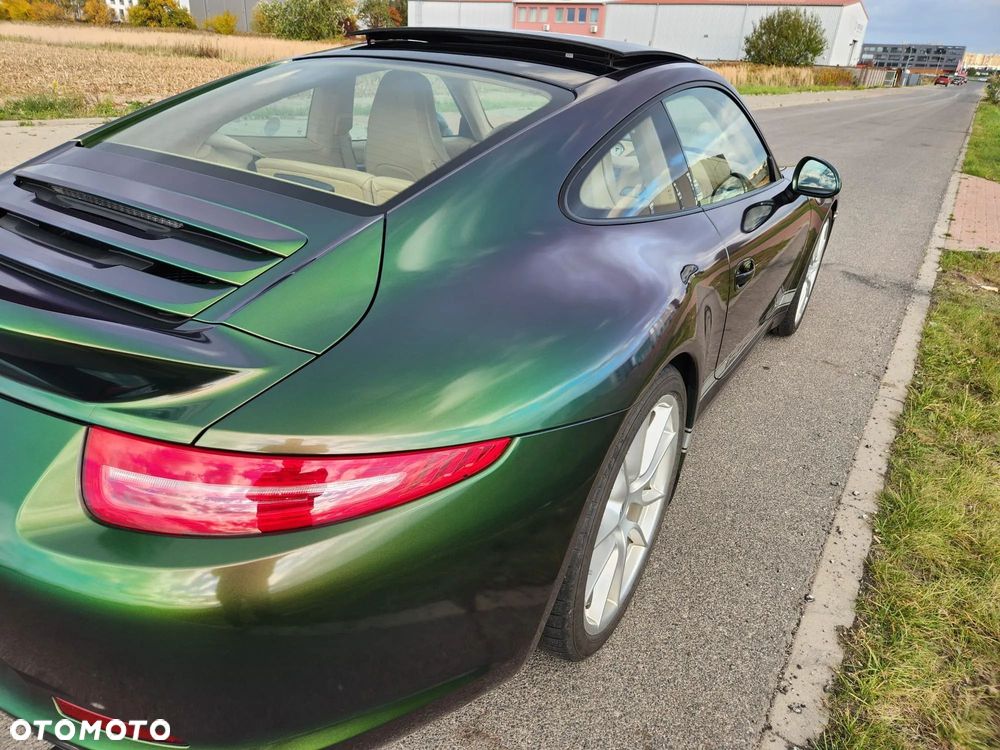 Porsche 911 Carrera S - 26