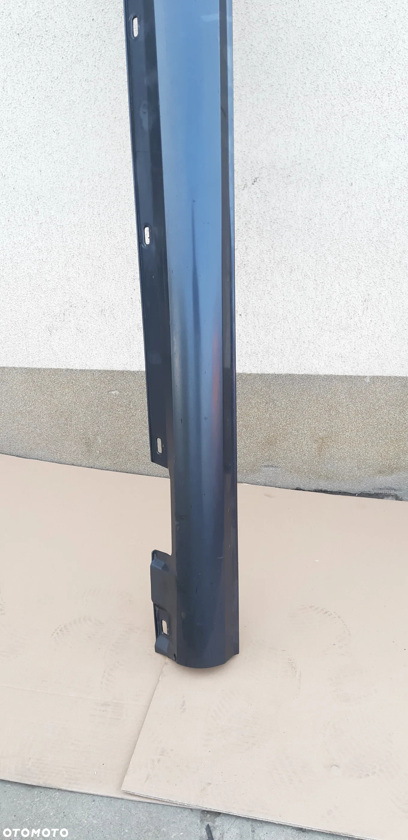 Listwa progowa prawa 755 A2046902640 Mercedes W204 2.2 diesel 2012r coupe - 3