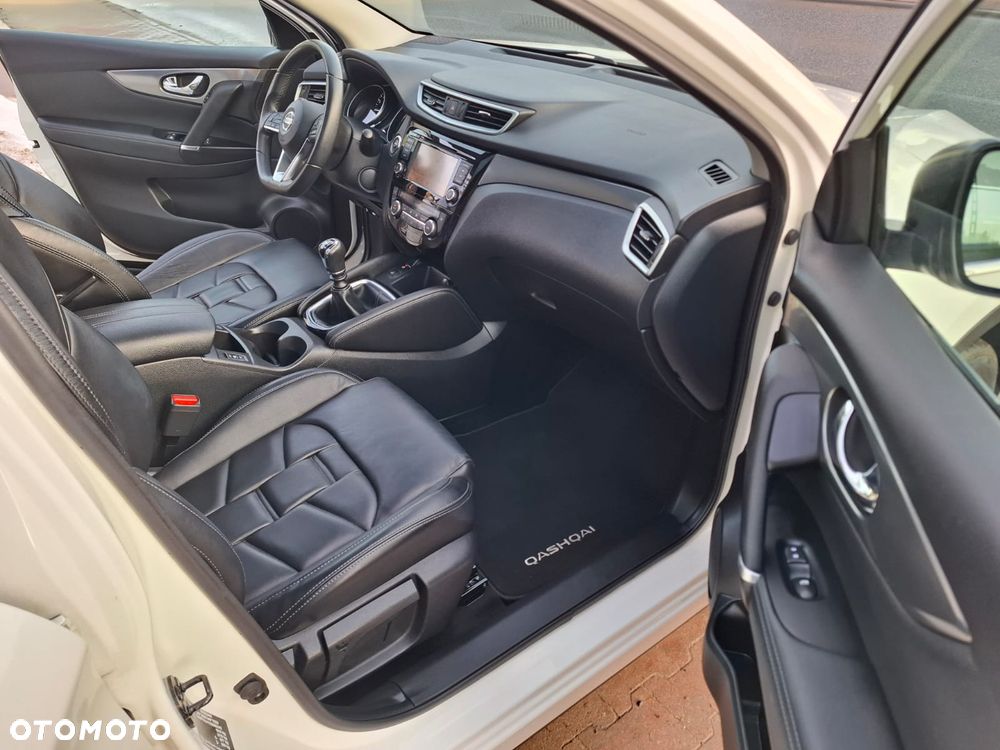 Nissan Qashqai 1.3 DIG-T MHEV N-Connecta - 15