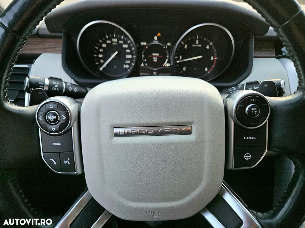 Land Rover Discovery 2.0 L SD4 HSE Luxury - 16