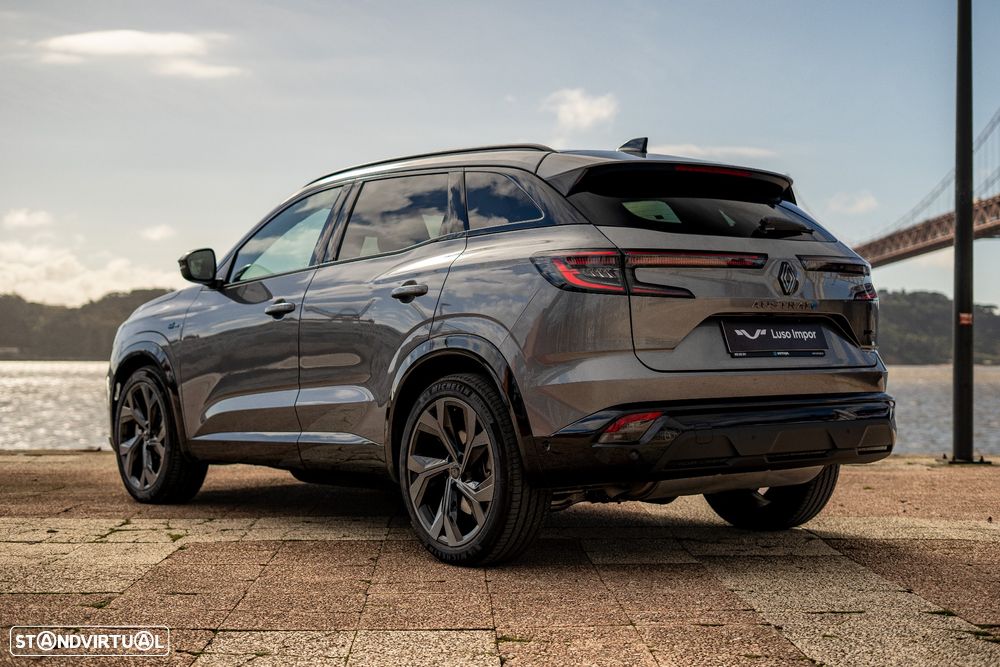 Renault Austral 1.2 E-Tech Techno Espirit - 11