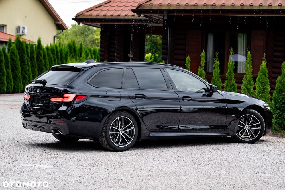 BMW Seria 5 520d Touring Sport Line - 14