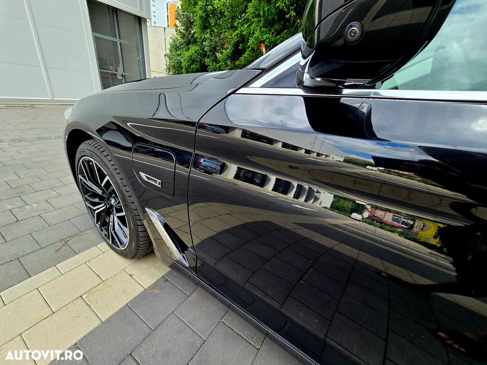 BMW 5 Series 2022 — imagine 17