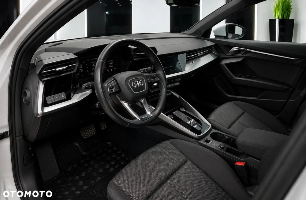 Audi A3 Limousine 35 TFSI mHEV S tronic - 8