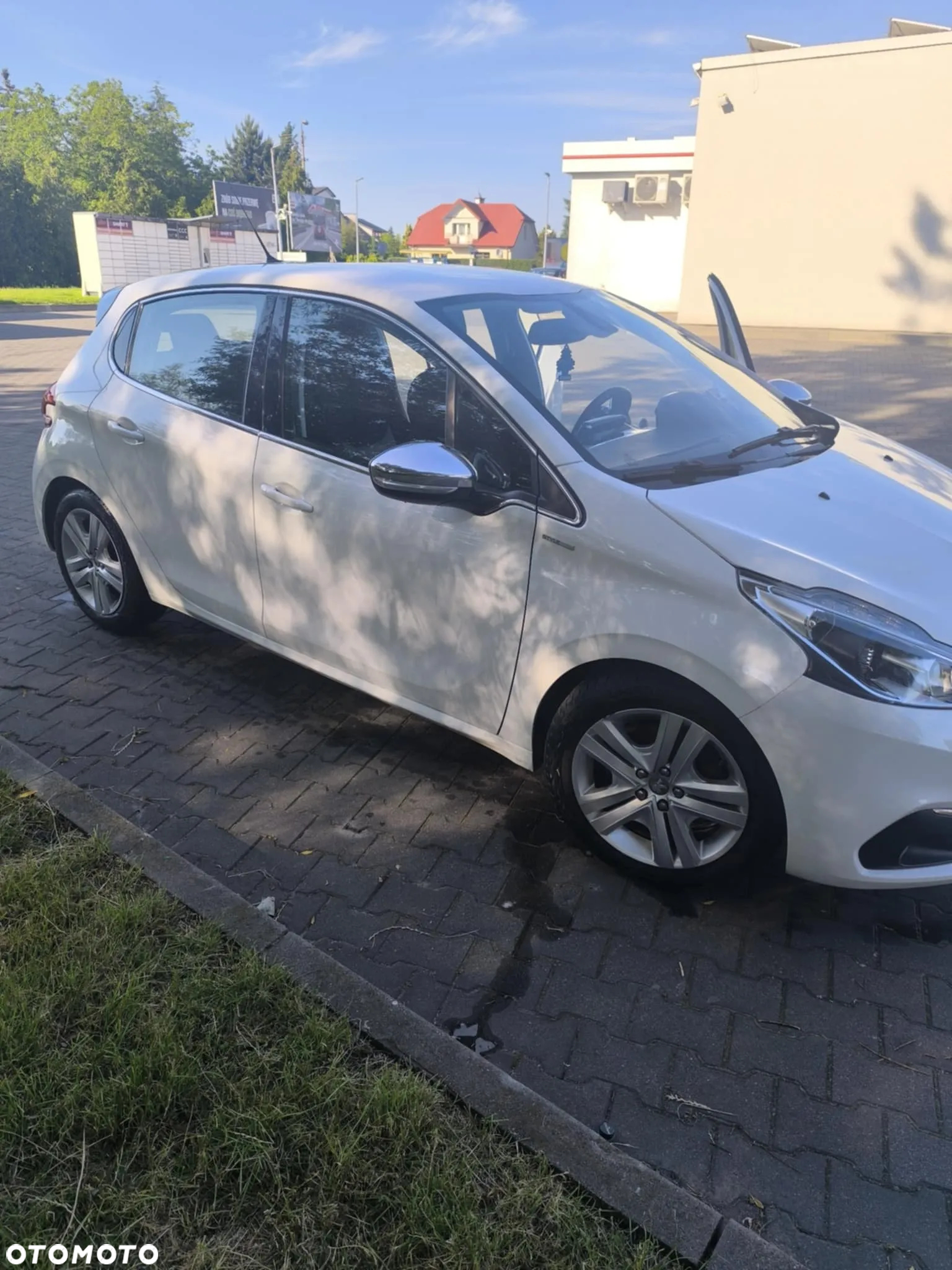 Peugeot 208 1.6 BlueHDi Active - 3