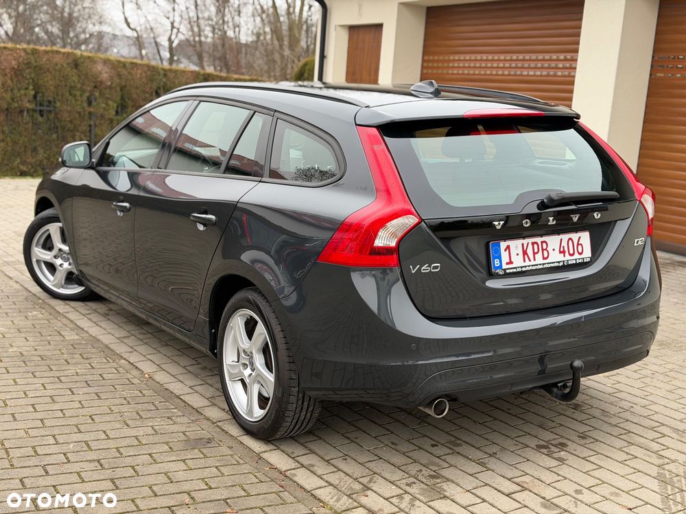 Volvo V60 D2 Drive-E Kinetic - 2
