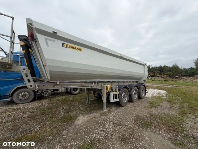 Zaslaw D-653 - 3