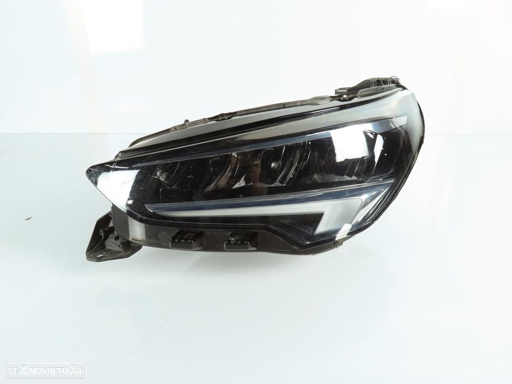 Farol LED Esquerdo Usado / Original OPEL Corsa F Hatchback 39162653 - 1