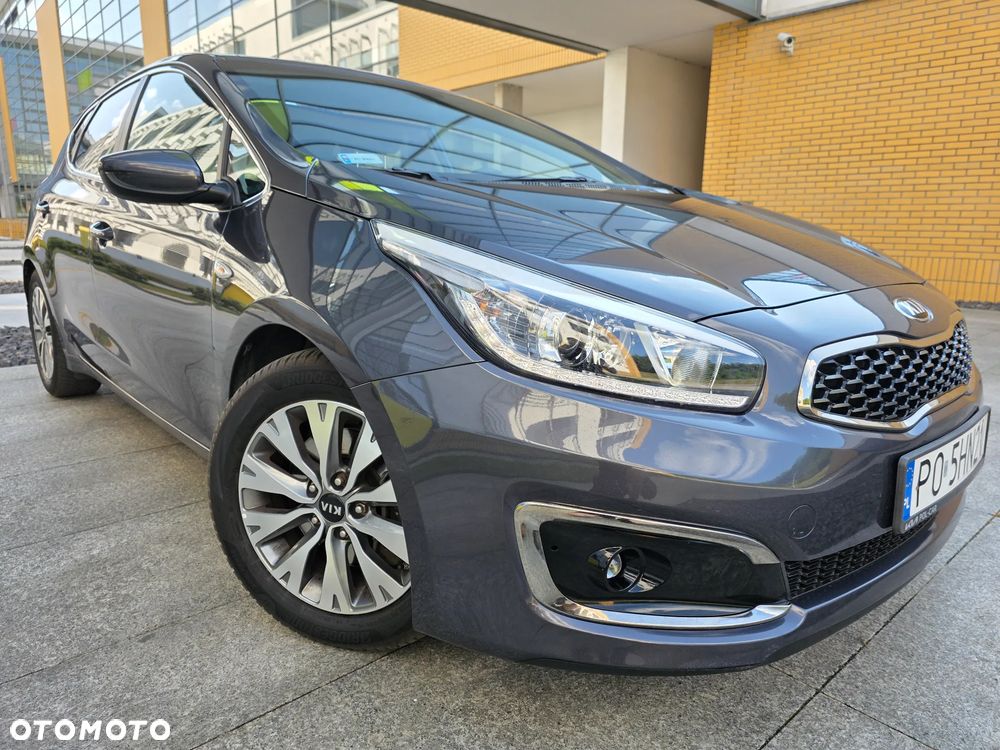 Kia Ceed 1.4 L Business Line - 4