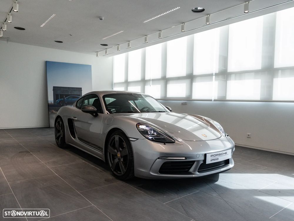Porsche 718 Cayman - 4