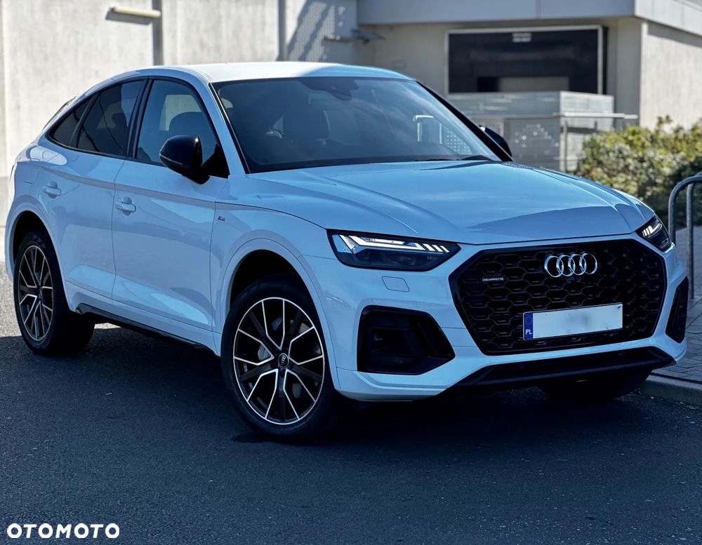 Audi Q5 Sportback - 1