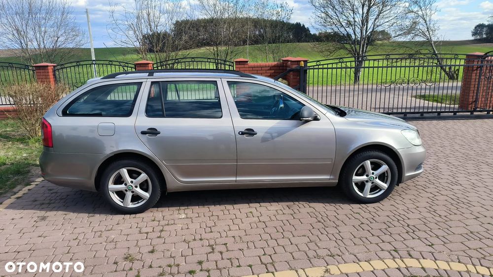 Skoda Octavia 1.6 TDI Active - 5