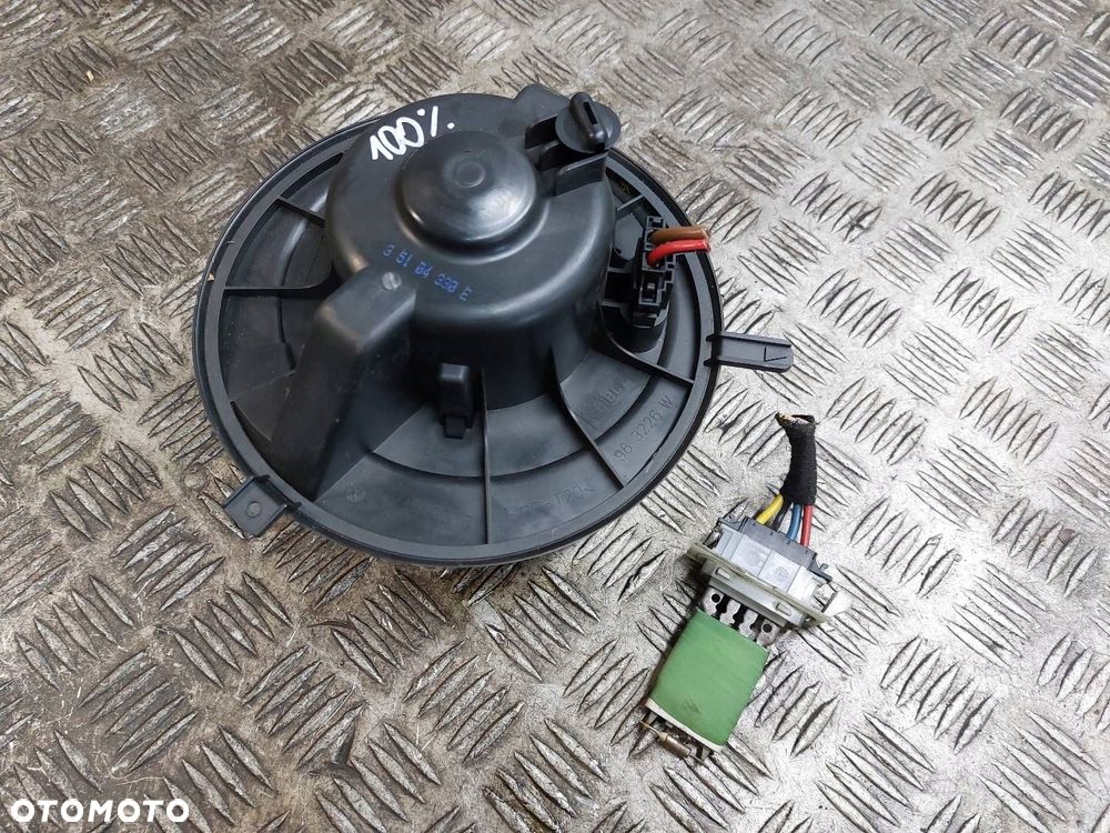 DMUCHAWA WENTYLATOR NAWIEWU + REZYSTOR AUDI A3 8P EU 1K1819015 - 1