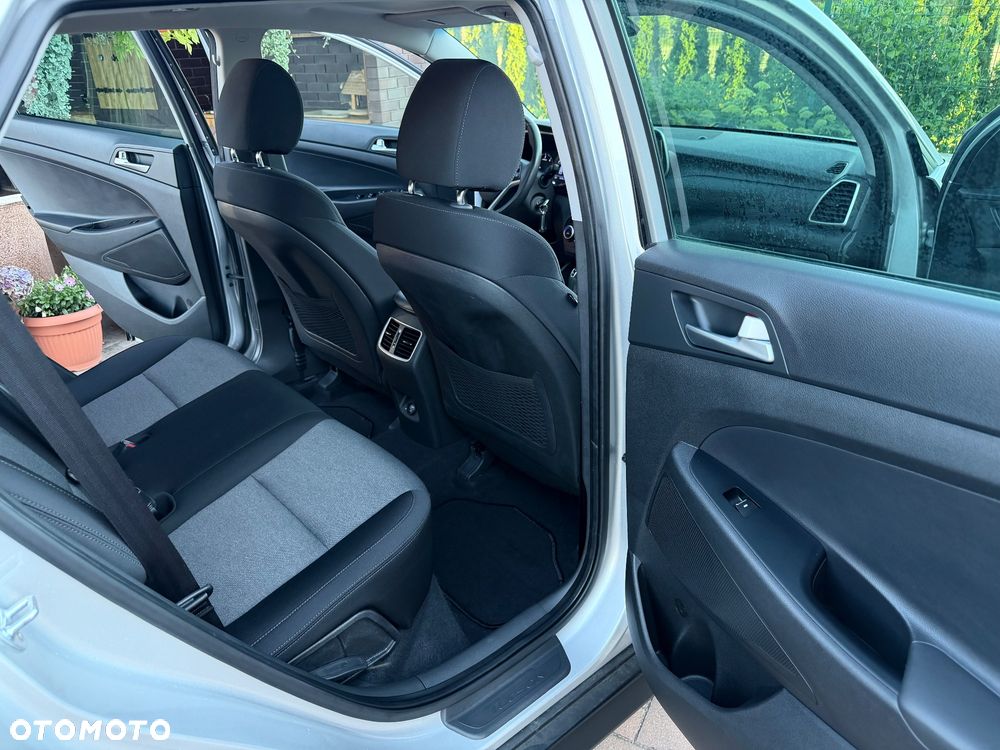 Hyundai Tucson blue 1.6 CRDi 2WD DCT Premium - 28