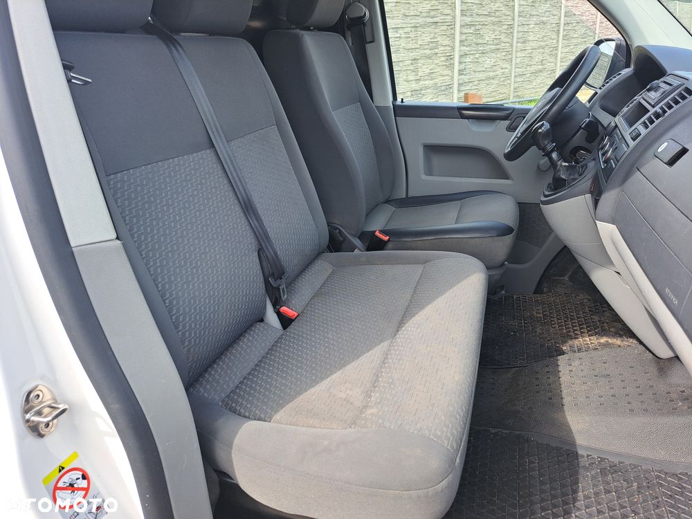 Volkswagen Transporter - 23