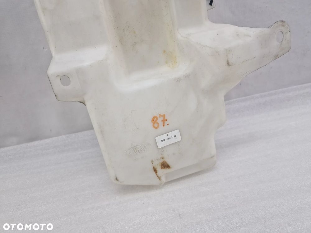 FORD KUGA MK2 II / II LIFT 12-20 ZBIORNICZEK SPRYSKIWACZY POD XENON , NR CV44-13K175-AG , NR AUKCJI ZS87 - 4