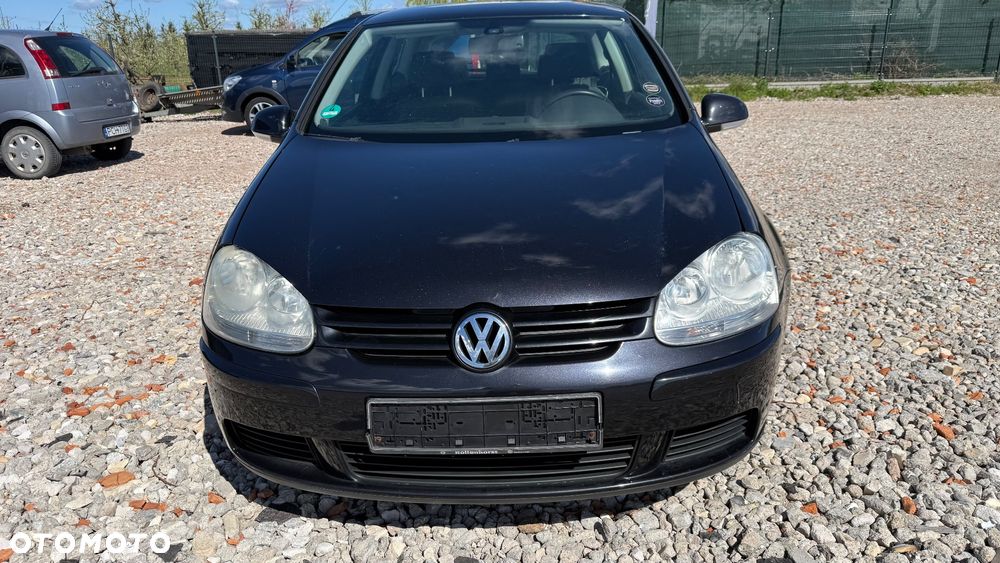 Volkswagen Golf 1.6 Comfortline - 3
