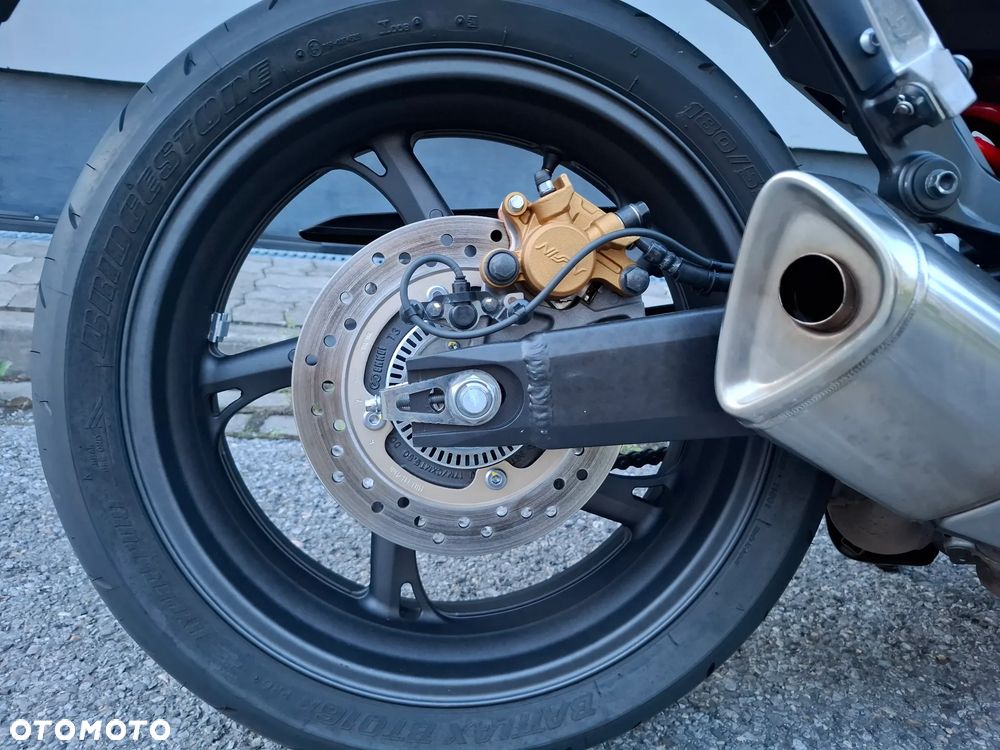 Honda CBR - 17