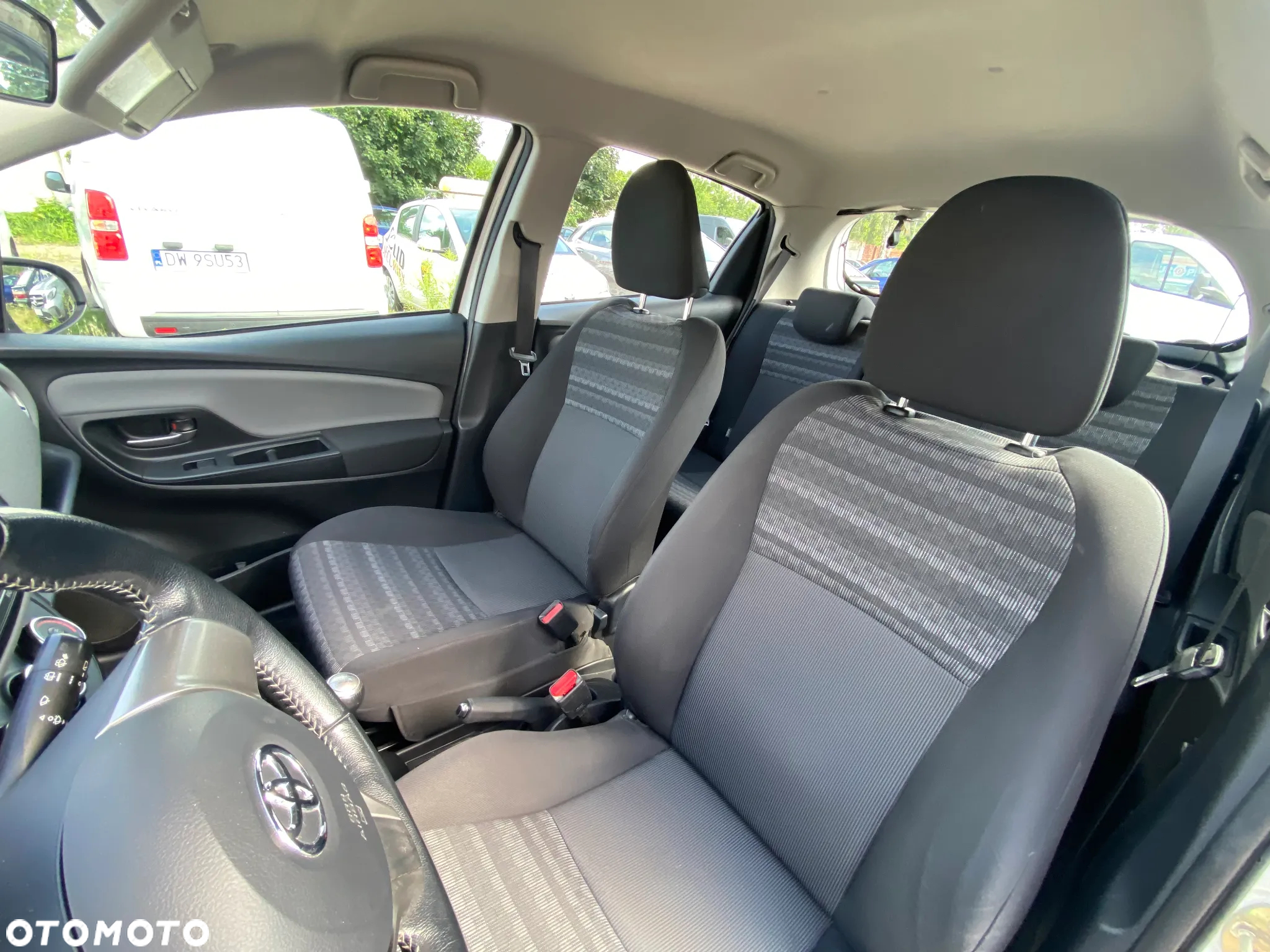 Toyota Yaris 1.0 Life - 13