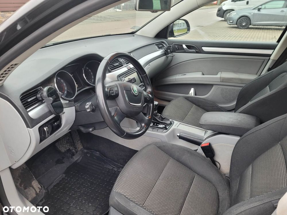 Skoda Superb 2.0 TDI 4x4 DSG AllDrive - 7