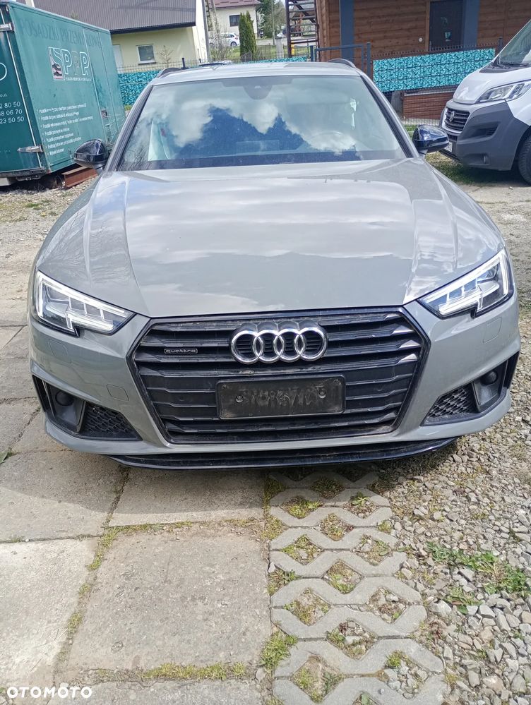 Audi A4 Avant 45 TFSI quattro S tronic S line - 2